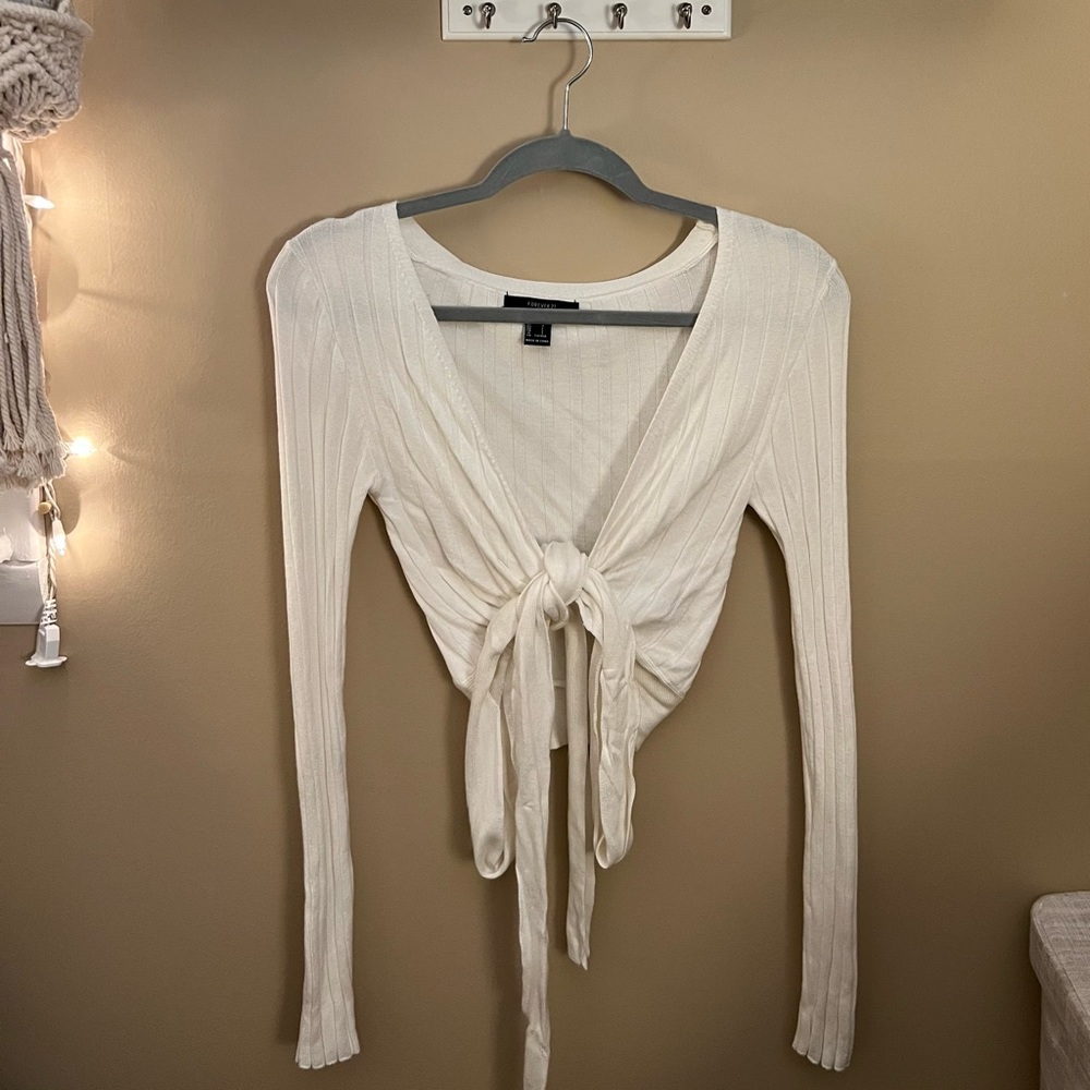 Forever 21 long sleeve wrap around white top size L